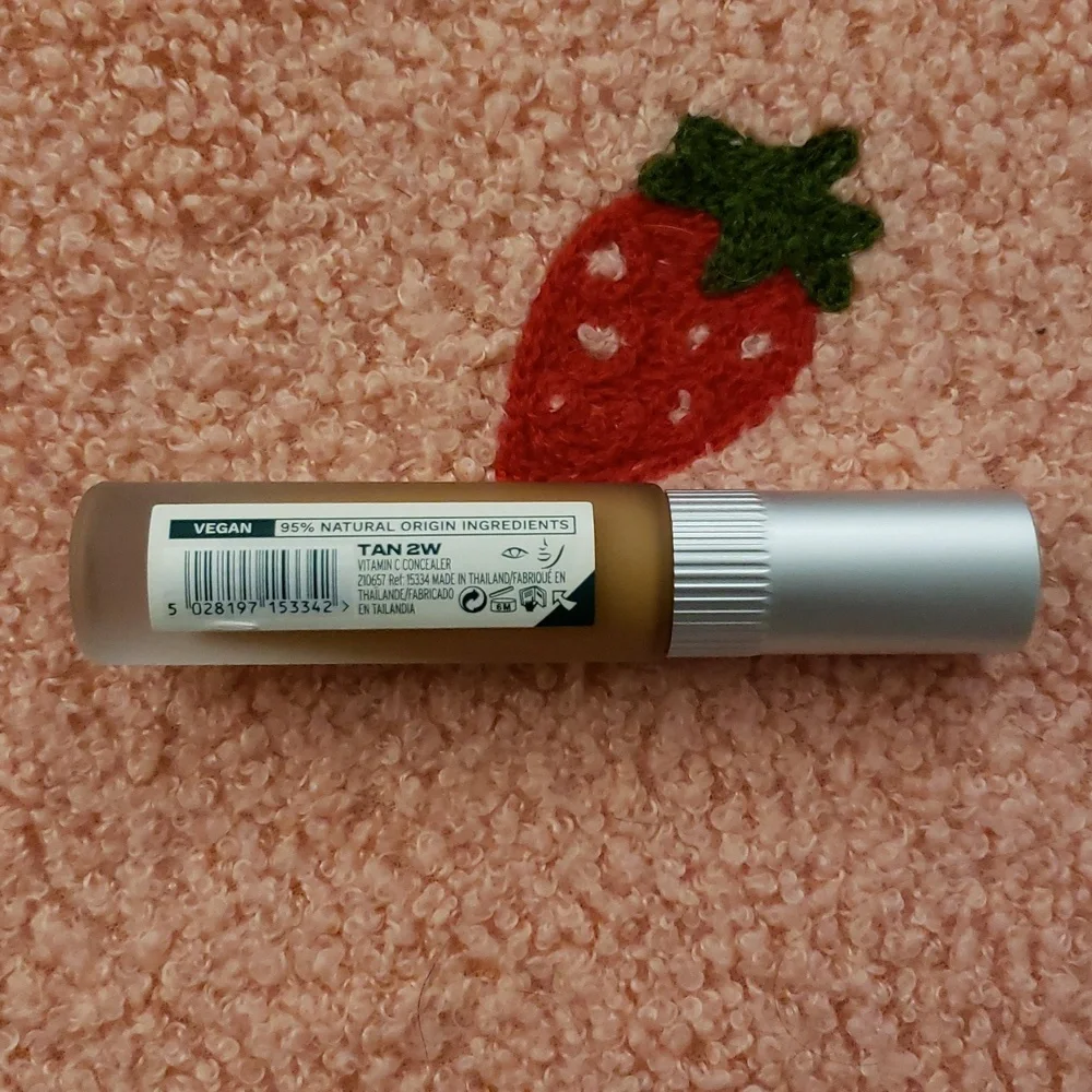 Tan 2W Vitamin C Concealer - The Body Shop